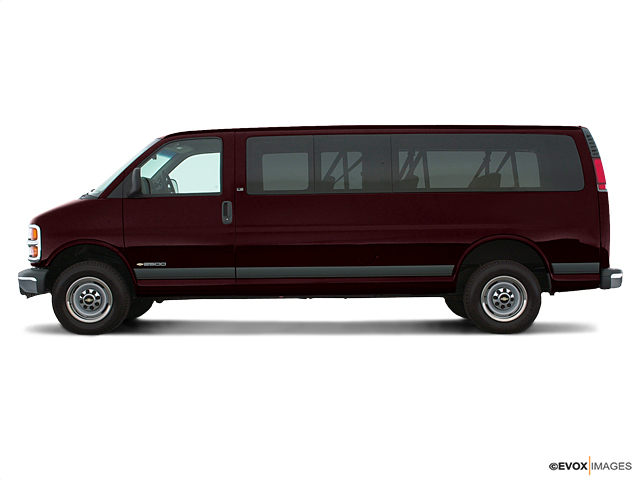 2002 Chevrolet Express Van Vehicle Photo in Willoughby Hills, OH 44092