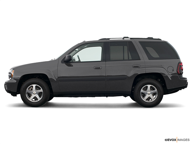 2005 Chevrolet TrailBlazer Vehicle Photo in Puyallup, WA 98371