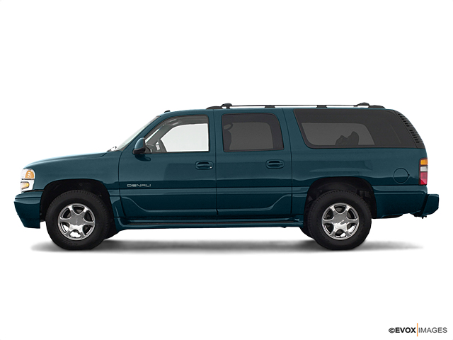 2005 GMC Yukon XL Denali Vehicle Photo in Portland, OR 97225