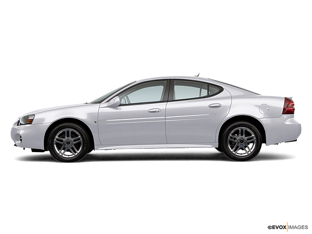 2007 Pontiac Grand Prix Vehicle Photo in Janesville, WI 53545