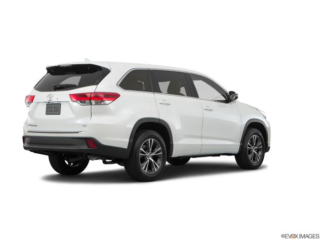 2017 Toyota Highlander Vehicle Photo in Janesville, WI 53545