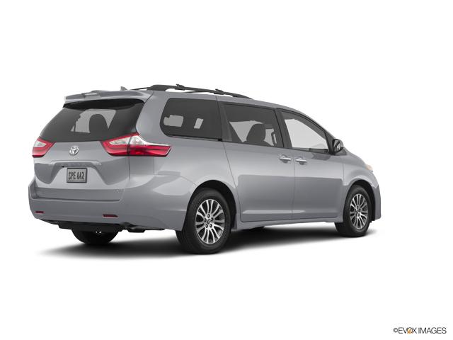 2019 Toyota Sienna Vehicle Photo in Janesville, WI 53545