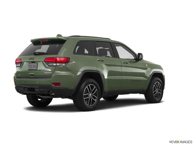 Green Metallic Clearcoat 2019 Jeep Grand Cherokee for Sale at Bergstrom ...