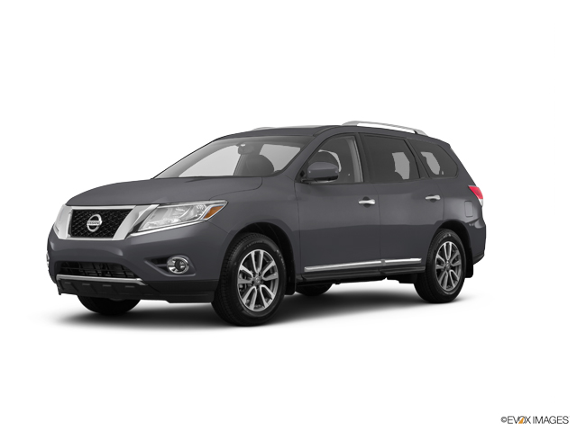 2016 Nissan Pathfinder Vehicle Photo in Janesville, WI 53545