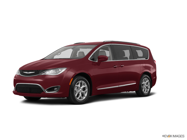 2017 Chrysler Pacifica Vehicle Photo in Gardner, MA 01440