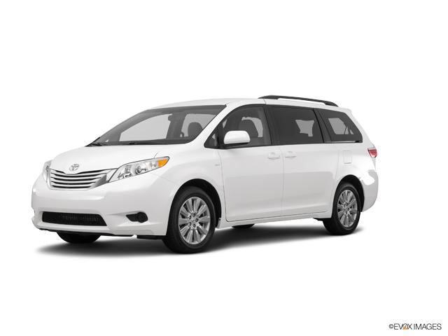 2017 Toyota Sienna Vehicle Photo in West Chester, PA 19382