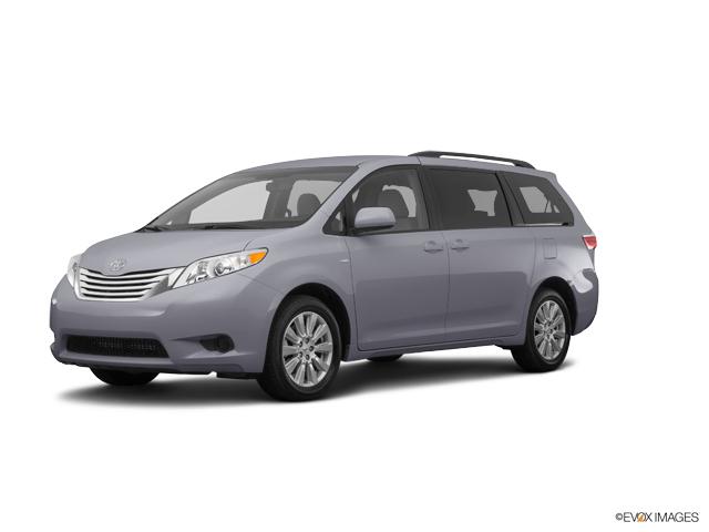 2017 Toyota Sienna Vehicle Photo in Colma, CA 94014