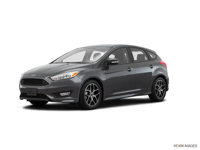 Select 2017 Ford Focus
