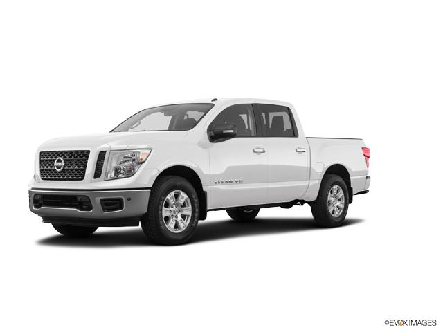 nissan titan pro 4x white