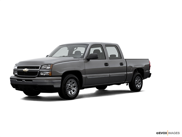 2007 Chevrolet Silverado 1500 Classic Vehicle Photo in Moon Township, PA 15108
