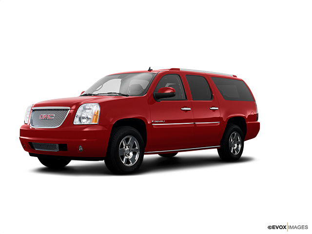 2009 GMC Yukon XL Denali Vehicle Photo in Lake Bluff, IL 60044