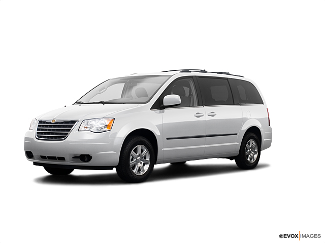 2009 Chrysler Town & Country Vehicle Photo in Manassas, VA 20109