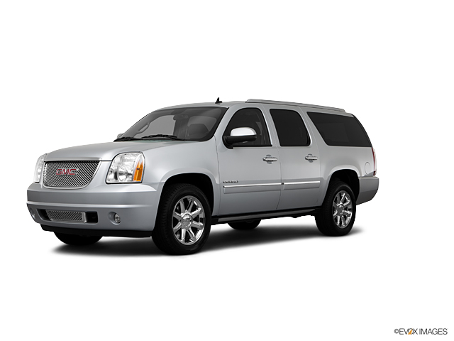 2011 GMC Yukon XL 1GKS1HE07BR101052