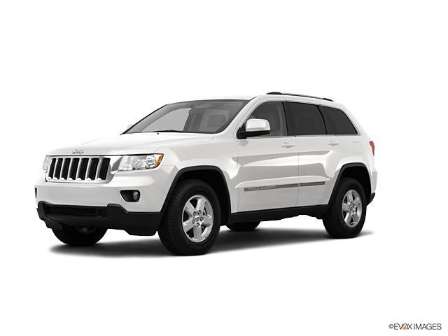 2011 Jeep Grand Cherokee Vehicle Photo in Honolulu, HI 96819