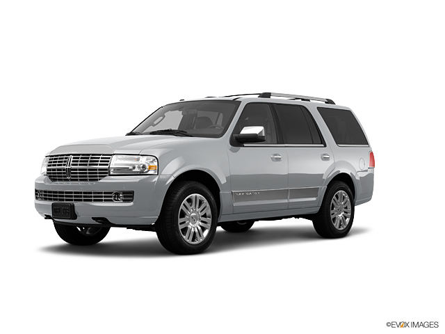 2012 LINCOLN Navigator Vehicle Photo in Calumet City, IL 60409