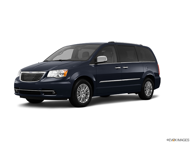 2012 Chrysler Town & Country Vehicle Photo in Englewood, CO 80113