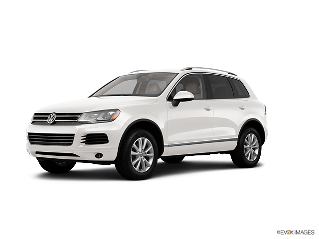 2013 Volkswagen Touareg Vehicle Photo in San Antonio, TX 78230