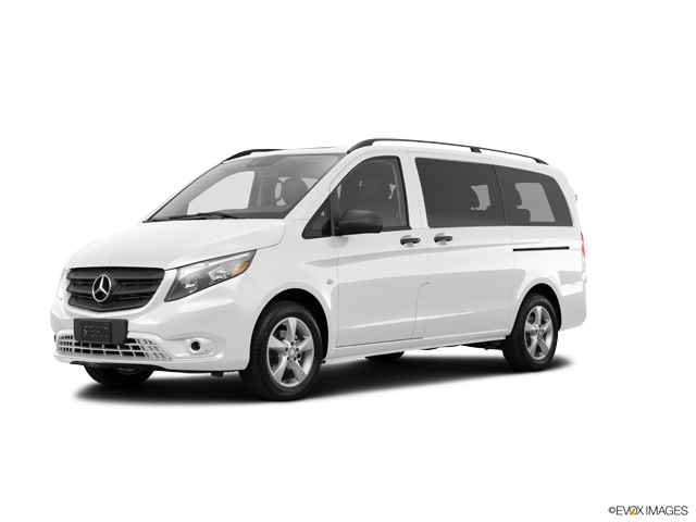 Metris Passenger Van Worker Arctic White